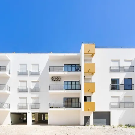 Sea La Vie Beach&golf Lagos